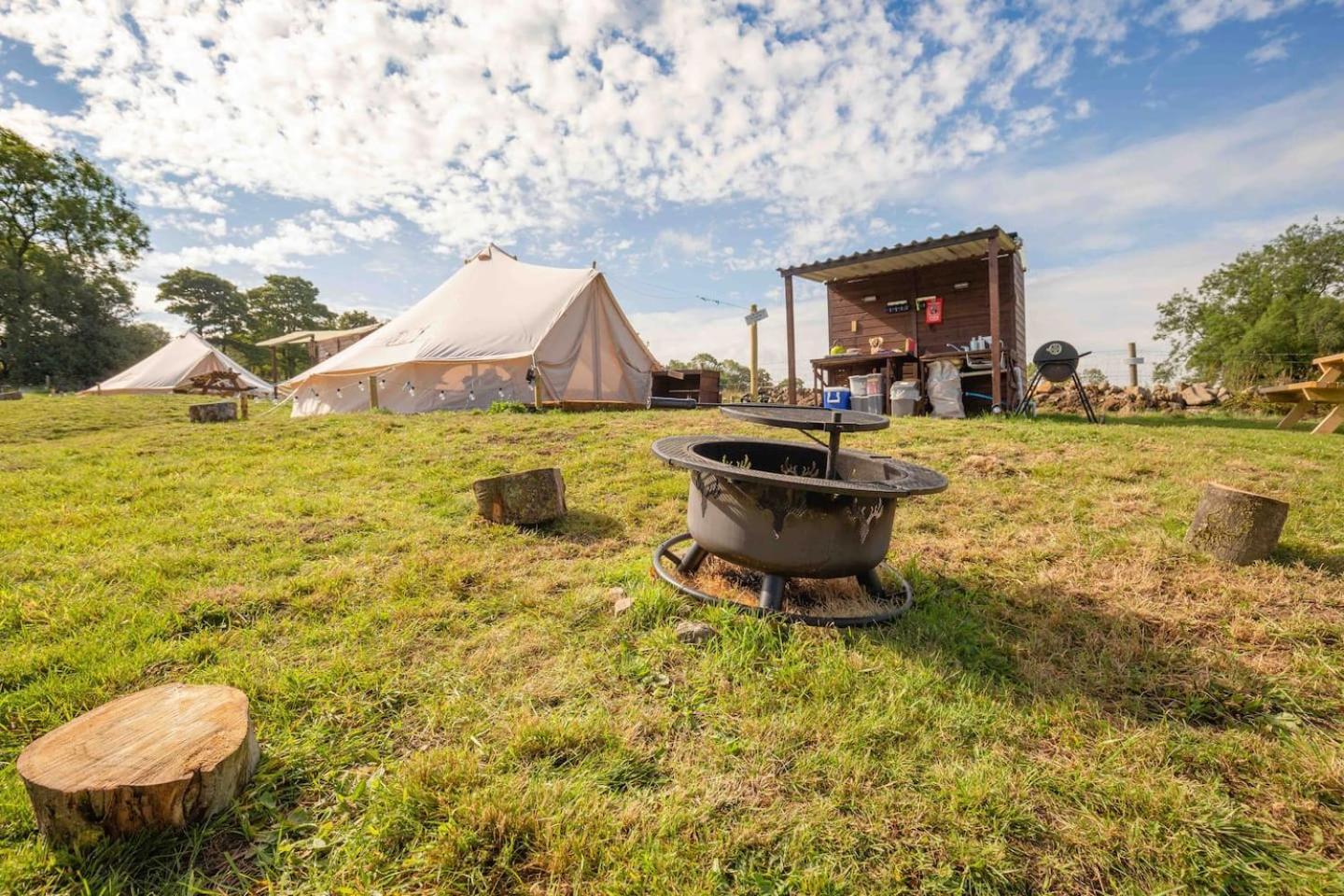 Roaches Retreat Family Glampsite, Rocky Reach Bell Tent With Outdoor Adventures And Campfire Nights Upper Hulme
